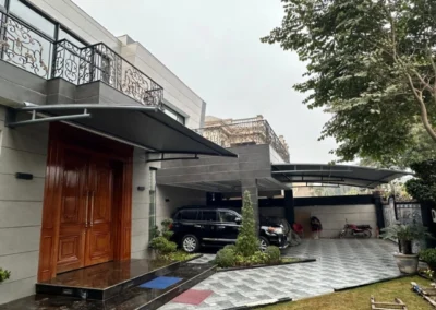 Cantilever Wall Mounted Shades